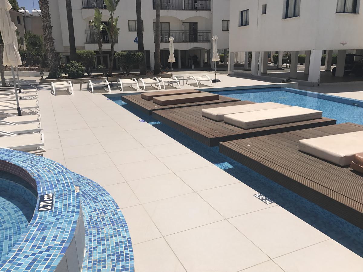 Apartment In Ayia Napa Exteriör bild