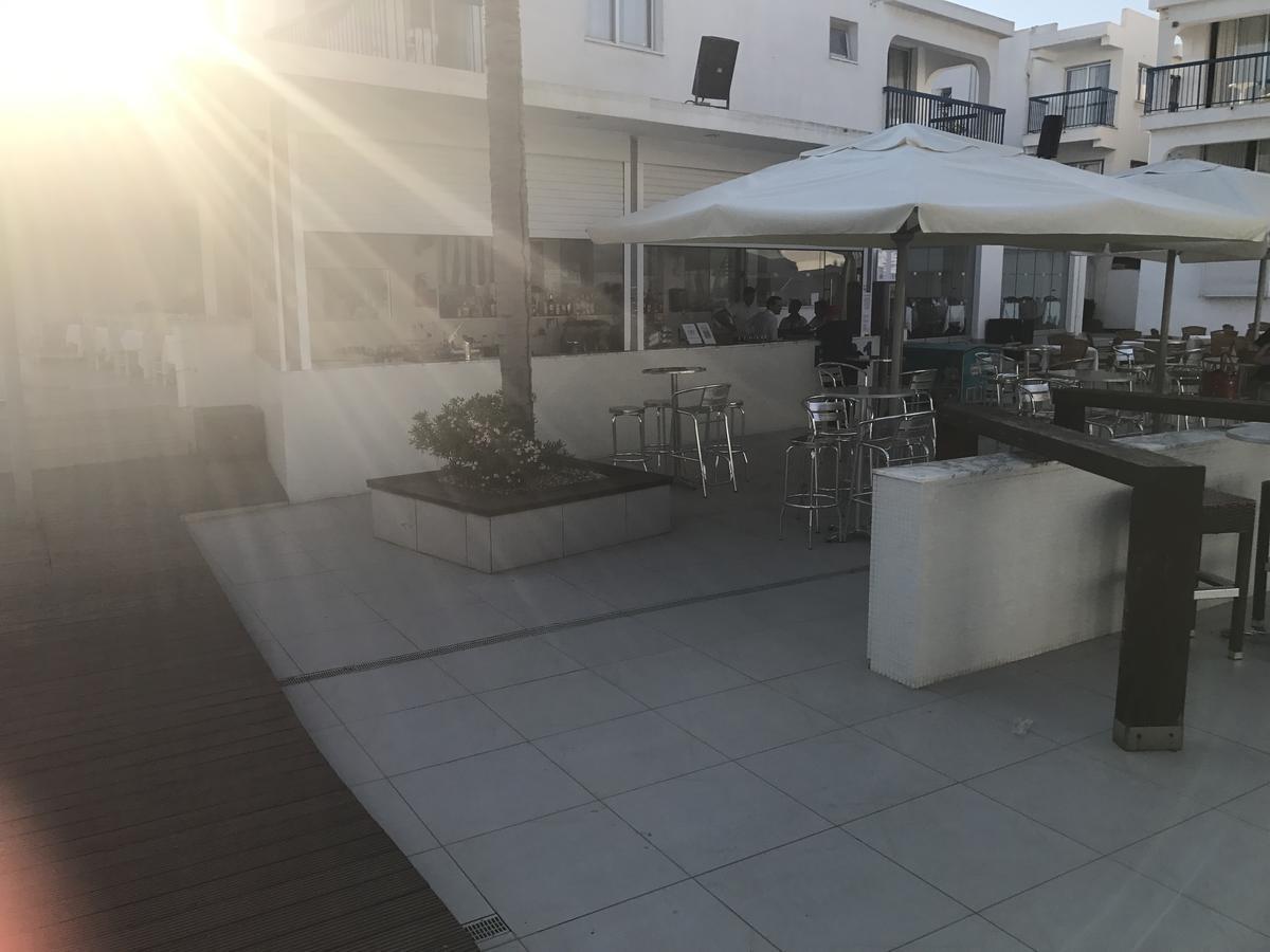 Apartment In Ayia Napa Exteriör bild