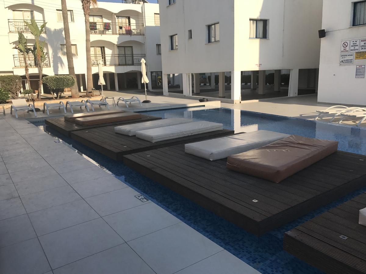 Apartment In Ayia Napa Exteriör bild