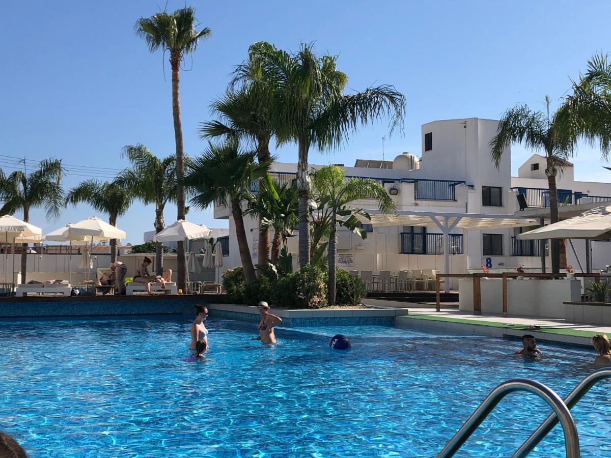 Apartment In Ayia Napa Exteriör bild