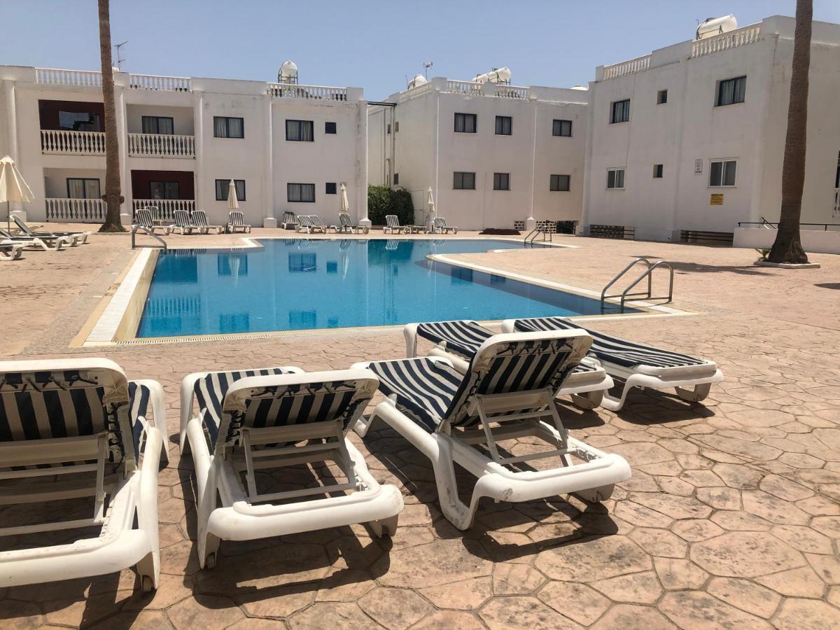 Apartment In Ayia Napa Exteriör bild